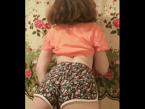 ❤️ สาวสวยเซ็กซี่กำลังปอกกางเกงขาสั้นของเธอบนกล้อง ️ วิดีโอโป๊ ที่ th.villagesexvideos.ru ❌❤